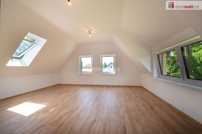 Prodej rodinného domu, Suchdol nad Lužnicí - Klikov, Husova, 187 m2