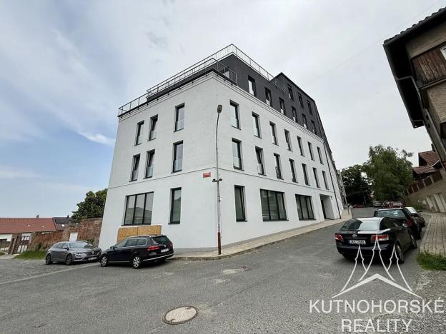 Pronájem bytu 1+kk, Kutná Hora, Hloušecká, 24 m2