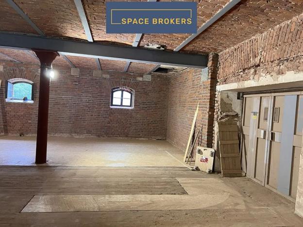 Pronájem kanceláře, Praha, Údolní, 1390 m2