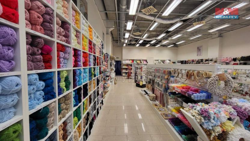 Pronájem obchodního prostoru, Olomouc - Řepčín, Pražská, 144 m2