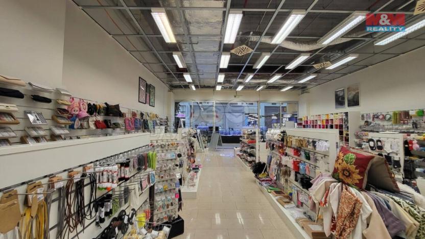 Pronájem obchodního prostoru, Olomouc - Řepčín, Pražská, 144 m2