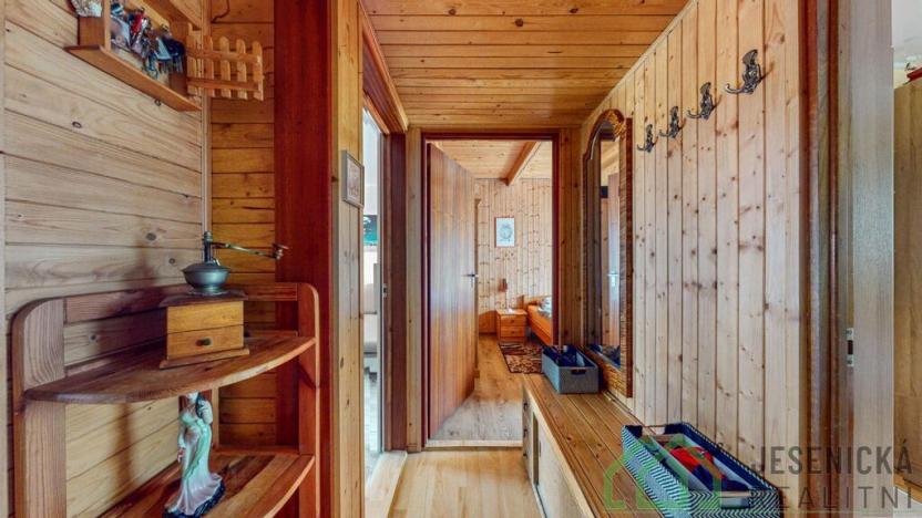 Prodej bytu 3+1, Jeseník - Bukovice, Sládkova, 67 m2