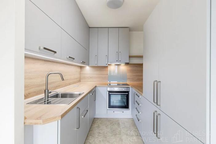 Pronájem bytu 3+kk, Praha - Chodov, V průčelí, 63 m2