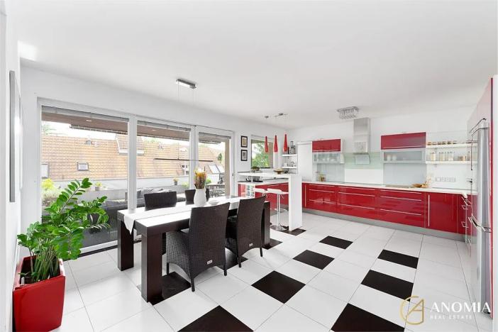 Prodej rodinného domu, Praha - Dolní Počernice, Bakurinova, 395 m2