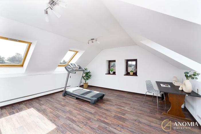 Prodej rodinného domu, Praha - Dolní Počernice, Bakurinova, 395 m2