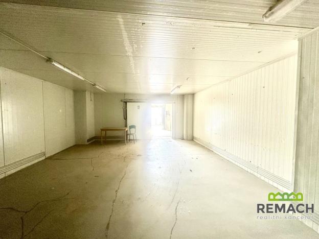 Pronájem skladu, Kunovice, Na Záhonech, 850 m2