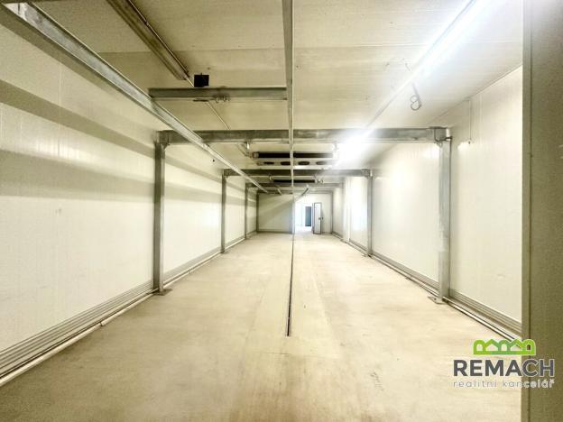 Pronájem skladu, Kunovice, Na Záhonech, 850 m2