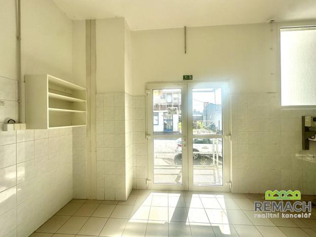 Pronájem skladu, Kunovice, Na Záhonech, 850 m2