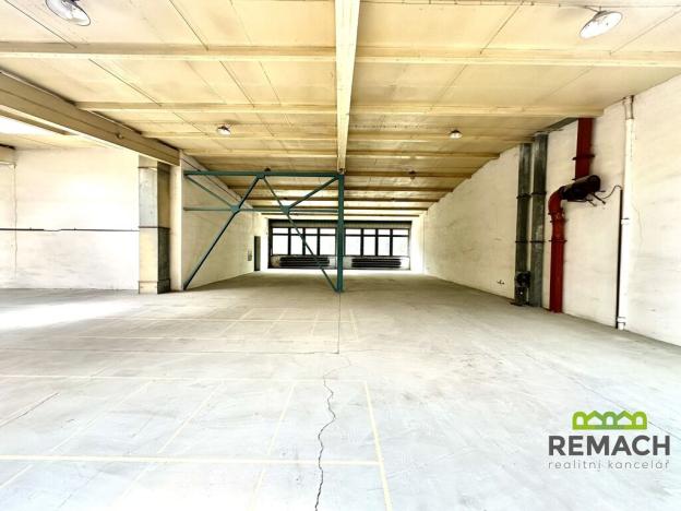 Pronájem skladu, Kunovice, Na Záhonech, 1123 m2