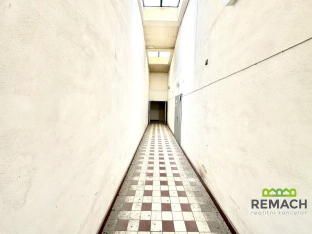 Pronájem skladu, Kunovice, Na Záhonech, 1123 m2