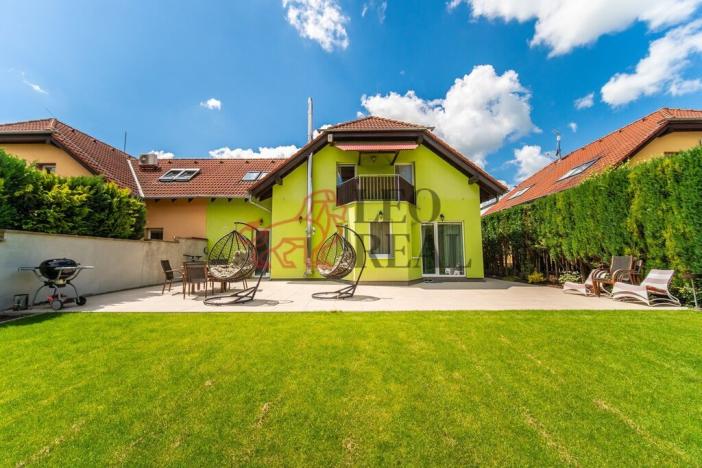 Prodej rodinného domu, Velké Přílepy, Máchova, 204 m2