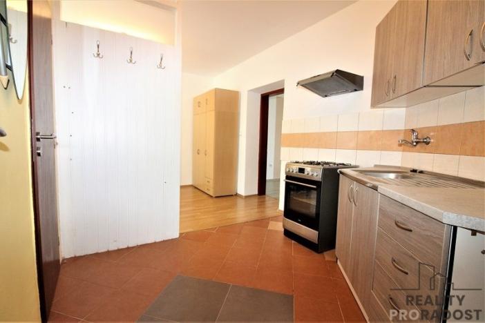 Pronájem bytu 2+kk, Znojmo, Rumunská, 44 m2