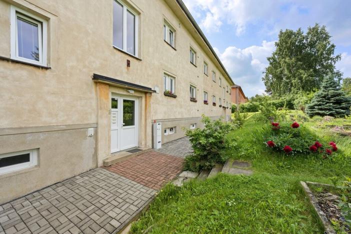 Prodej bytu 2+1, Jince, Čenkovská, 72 m2