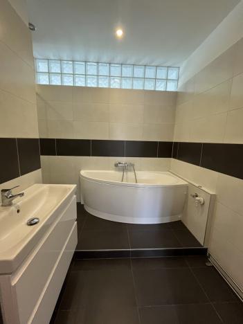 Pronájem bytu 4+kk, Olomouc - Lazce, Řezáčova, 84 m2