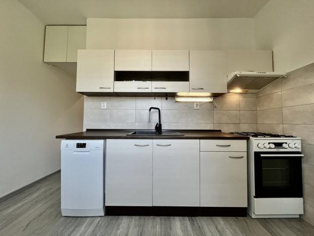Pronájem bytu 1+1, Ostrava - Poruba, Bajkalská, 36 m2