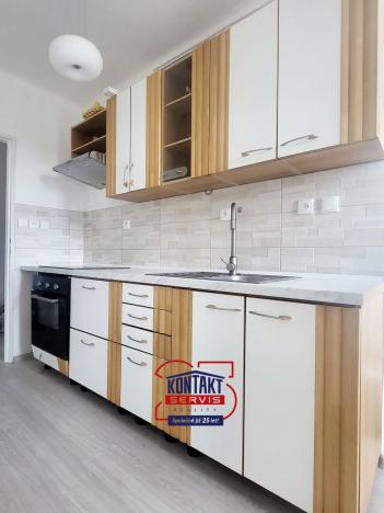 Pronájem bytu 3+1, České Budějovice, Brožíkova, 68 m2