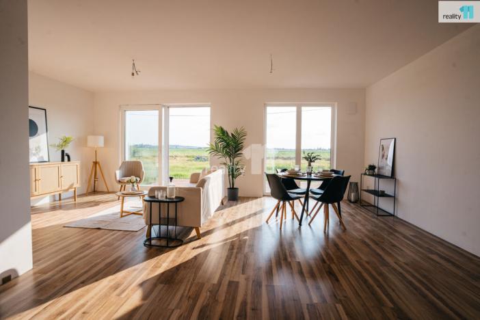 Prodej rodinného domu, Zvěřínek, V průhonu, 125 m2