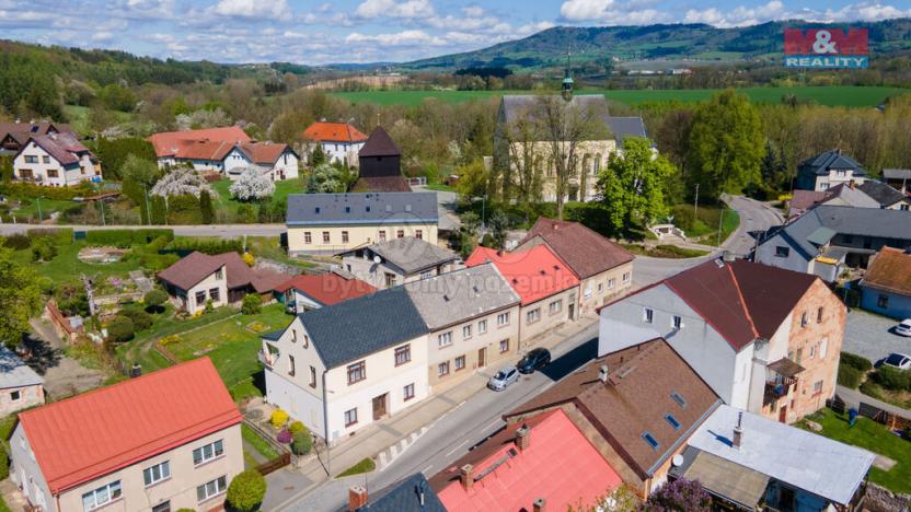 Prodej rodinného domu, Rovensko pod Troskami, Revoluční, 306 m2