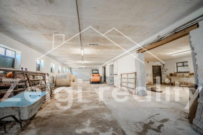 Pronájem zemědělského objektu, Velké Němčice, 450 m2
