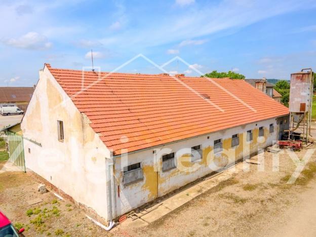 Pronájem zemědělského objektu, Velké Němčice, 450 m2