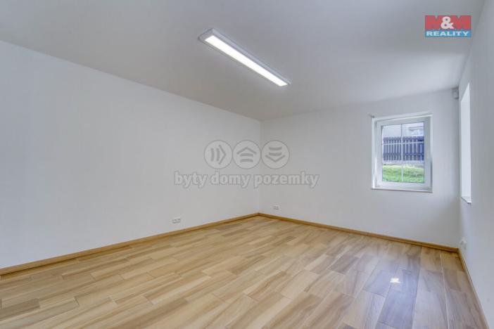 Prodej obchodního prostoru, Plzeň - Doudlevce, Šípková, 70 m2