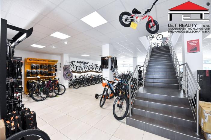 Pronájem obchodního prostoru, Ostrava, 28. října, 460 m2