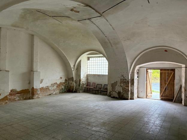 Pronájem obchodního prostoru, Planá, Zámecká, 250 m2