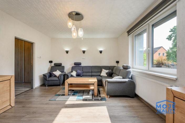 Prodej rodinného domu, Úherce, Hlavní, 123 m2