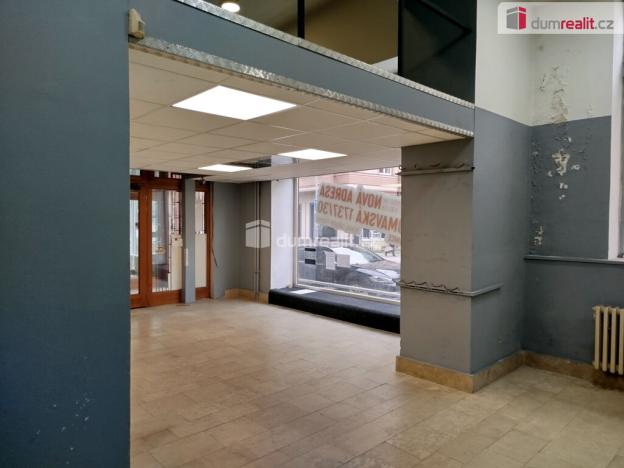 Pronájem obchodního prostoru, Karlovy Vary, Vítězná, 276 m2