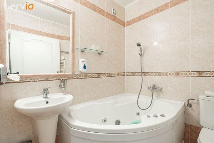 Prodej ubytování, Dolní Dunajovice, Hlavní, 1383 m2