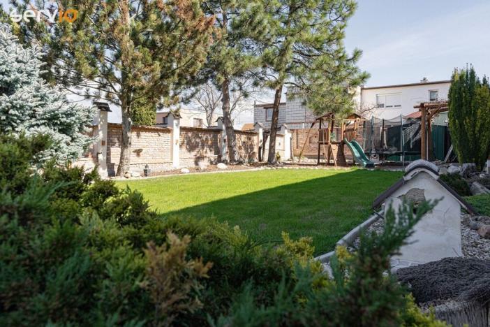 Prodej vinného sklepa, Dolní Dunajovice, Hlavní, 500 m2