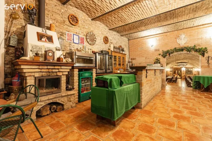 Prodej vinného sklepa, Dolní Dunajovice, Hlavní, 500 m2