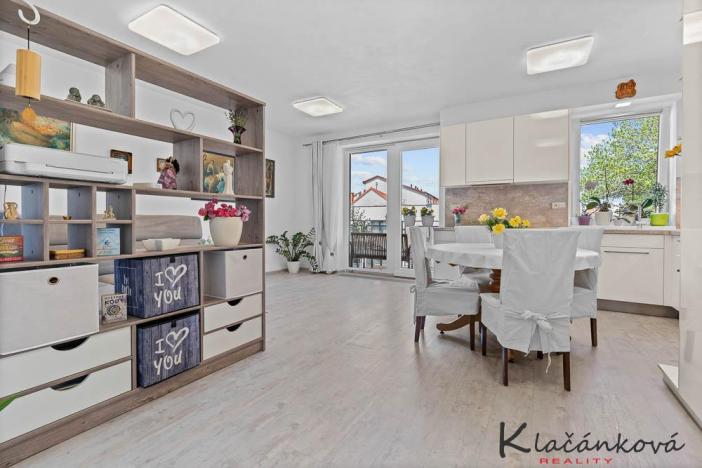 Prodej bytu 2+kk, Zlín - Malenovice, třída Svobody, 64 m2