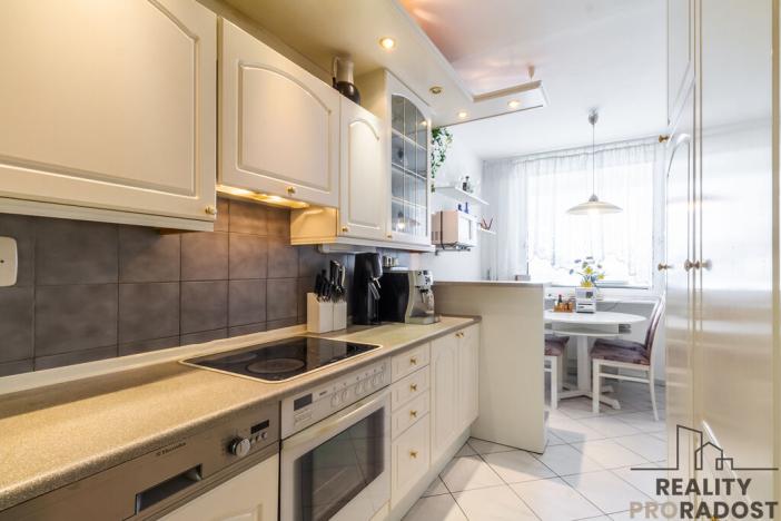 Prodej bytu 4+1, Praha, 93 m2