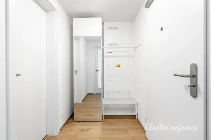 Pronájem bytu 1+kk, Praha - Stodůlky, Hábova, 27 m2