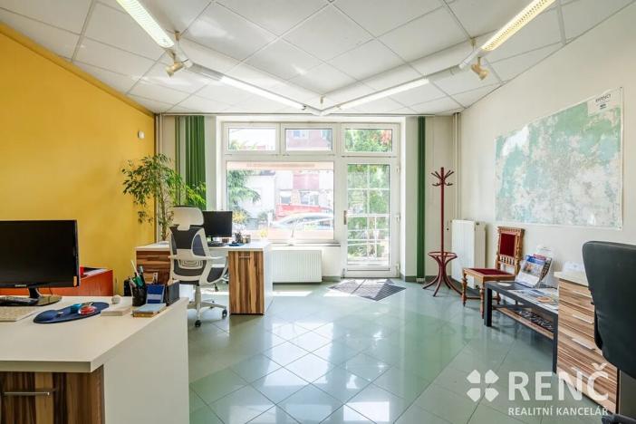 Prodej kanceláře, Brno, Blatného, 265 m2