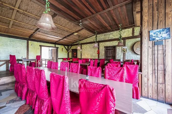 Prodej restaurace, Louny, Mírové náměstí, 108 m2