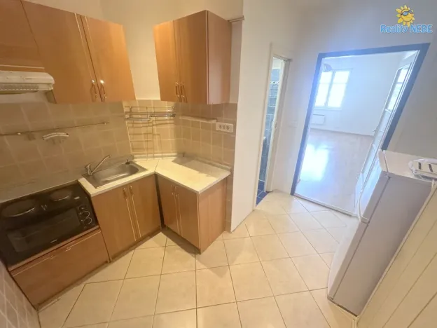 Pronájem bytu 1+kk, Praha - Nusle, Na Veselí, 31 m2
