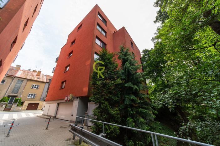 Pronájem bytu 1+kk, Praha - Záběhlice, Podle náhonu, 43 m2