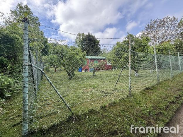Prodej zahrady, Praha - Veleslavín, 760 m2