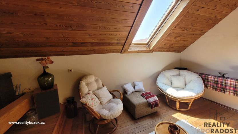 Prodej rodinného domu, Suchdol, 210 m2