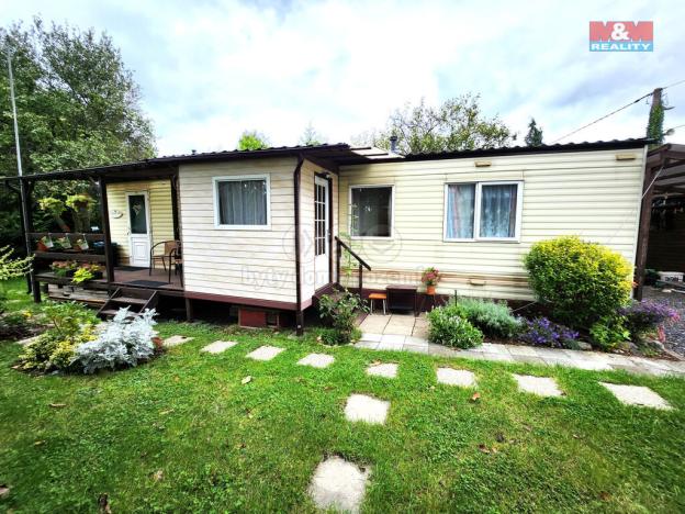 Prodej zahrady, Bašť, 400 m2