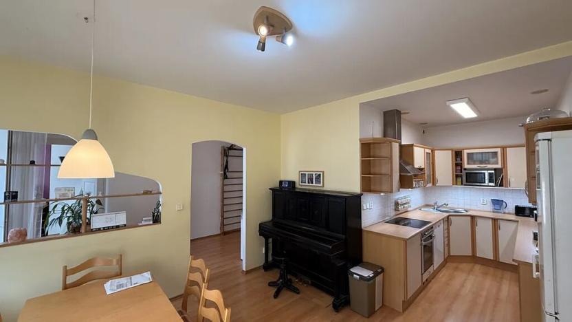 Prodej bytu 4+1, Hradec Králové, Pospíšilova, 106 m2