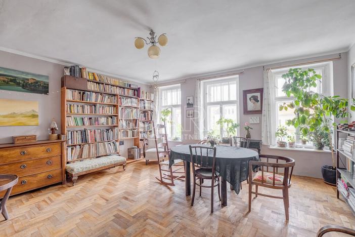 Prodej činžovního domu, Dobříš, Mírové náměstí, 450 m2