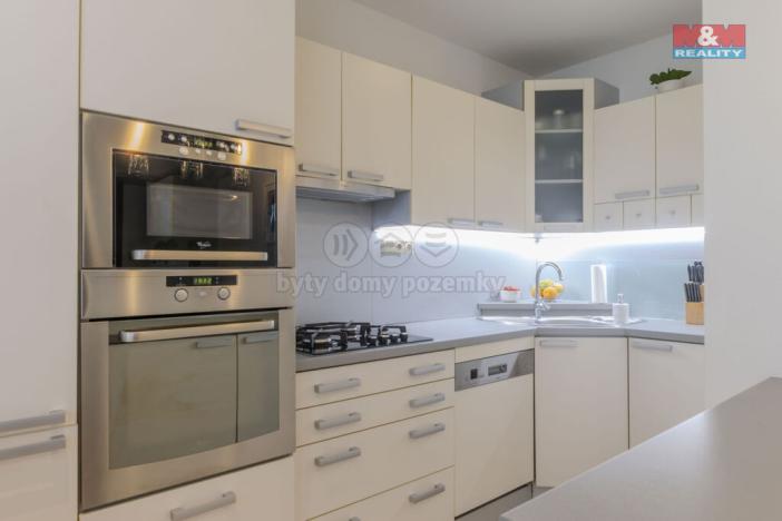 Prodej bytu 3+1, Zlín, Moravská, 73 m2