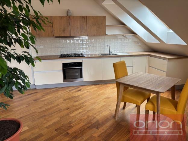 Pronájem bytu 3+kk, Praha - Žižkov, Kubelíkova, 101 m2