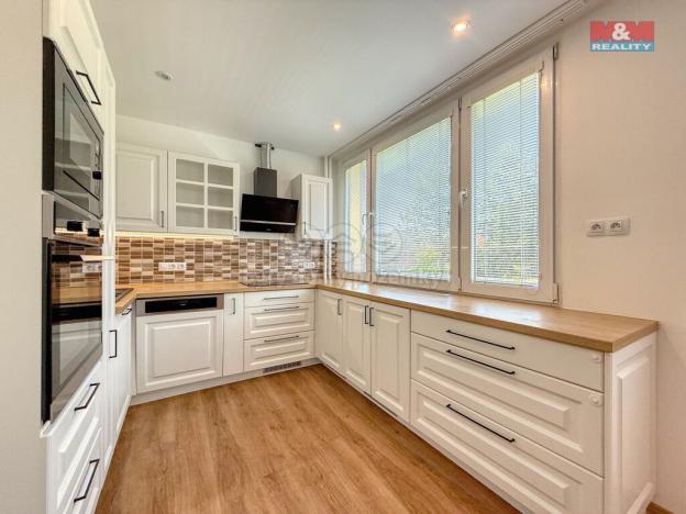 Pronájem bytu 2+kk, Hradec Králové - Slezské Předměstí, Uhelná, 52 m2