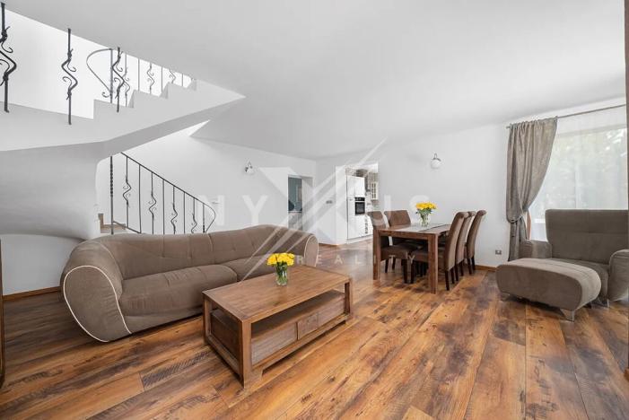 Prodej rodinného domu, Králův Dvůr, Na Vinohradech, 103 m2