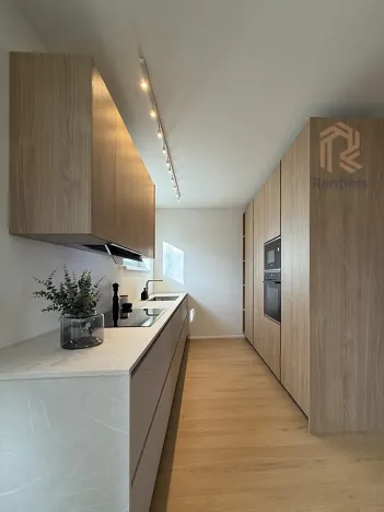 Prodej bytu 6+kk a větší, Praha - Újezd nad Lesy, Barchovická, 163 m2