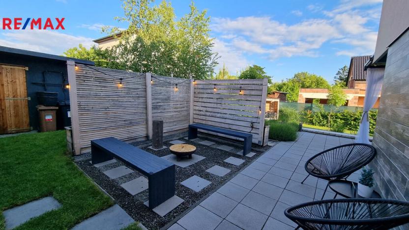 Prodej rodinného domu, Dolany, 242 m2